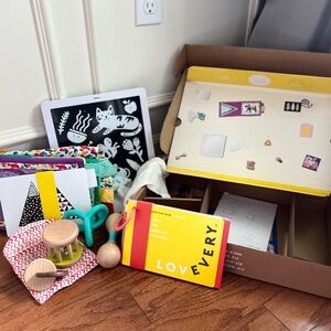 Lovevery The Charmer 3-4m